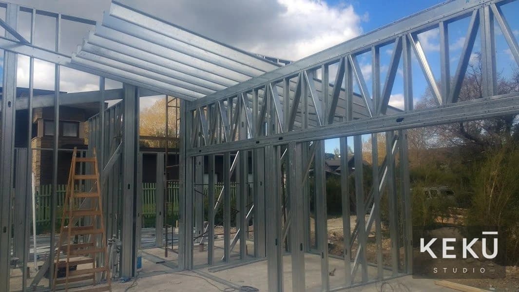 Detalle de vigas y paneles de Steel Frame
