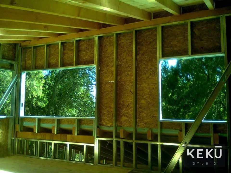 Interior de la estructura y sus componentes de madera