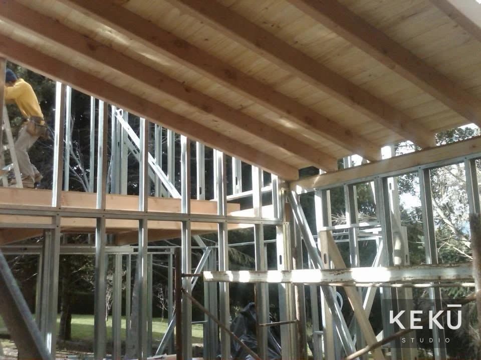Montaje de la estructura metálica en dos niveles