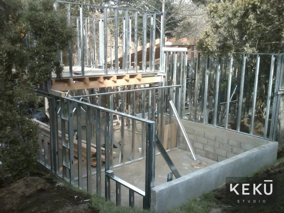 Montaje de la estructura metálica en dos niveles