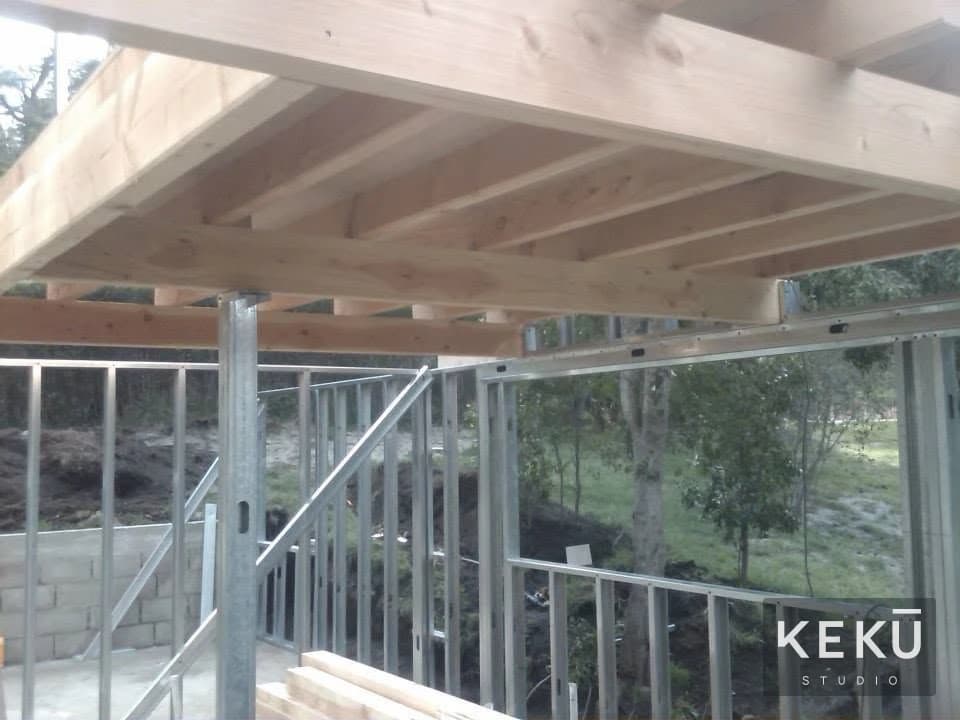 Montaje de la estructura metálica en dos niveles