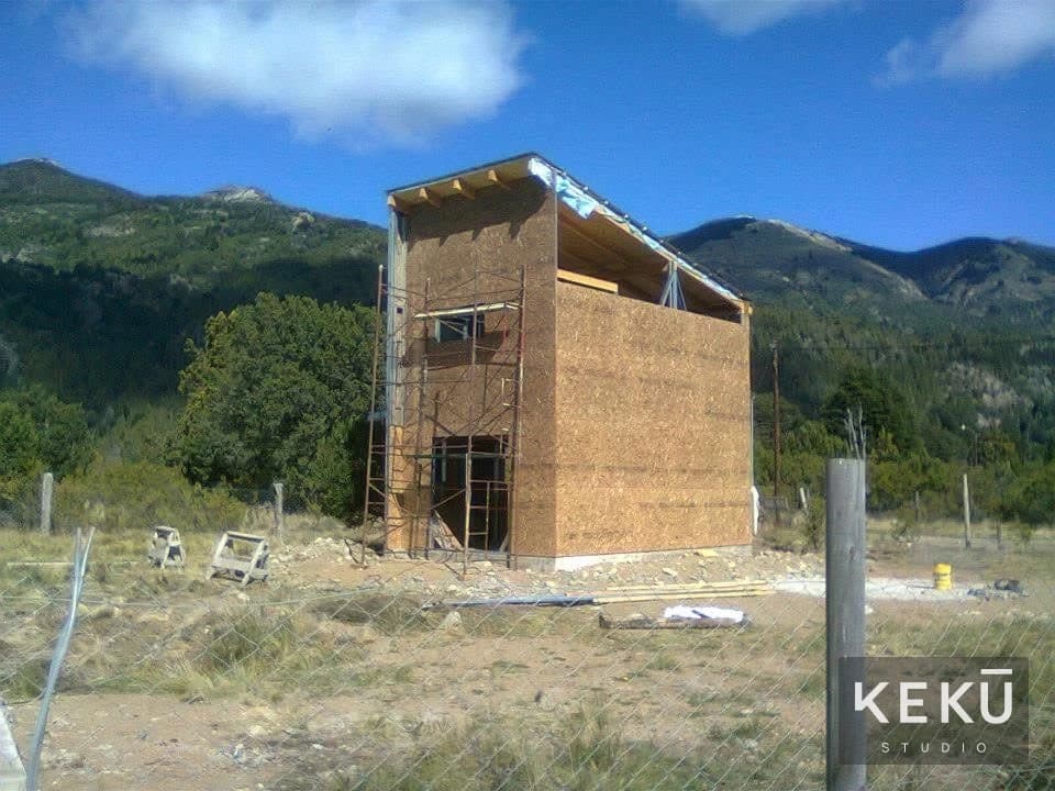 Cerramientos y revestimiento exterior en distintas etapas