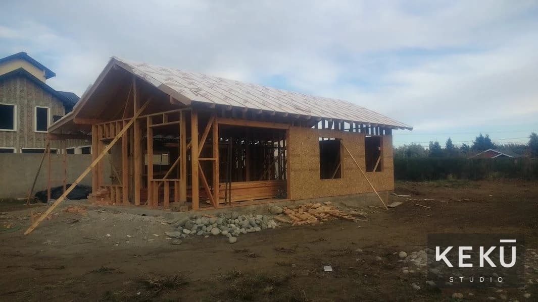 Estructura de madera de la vivienda en Dina Huapi